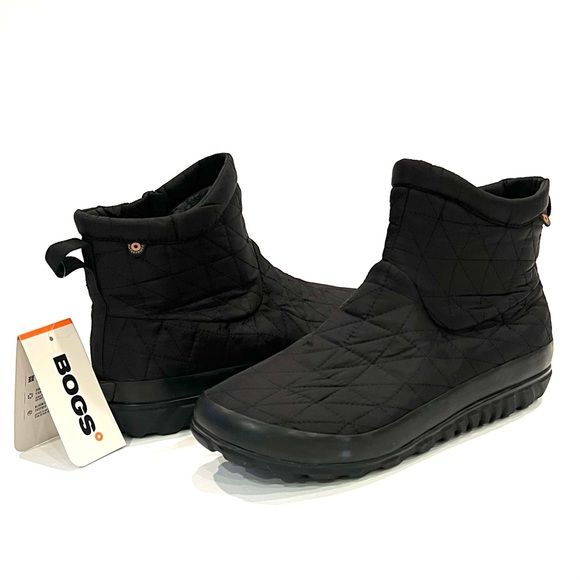 BOGS Black Snowy II Short Quilted Waterproof Boots Womens 10 NEW - Picture 9 of 13